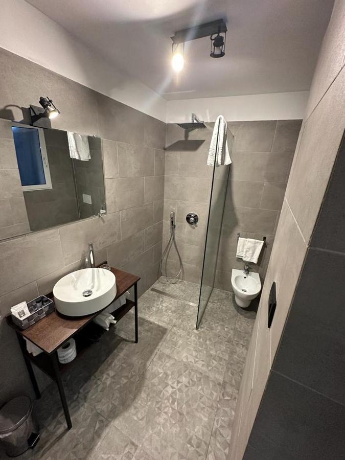 Kapselhotel Dazio Exclusive *